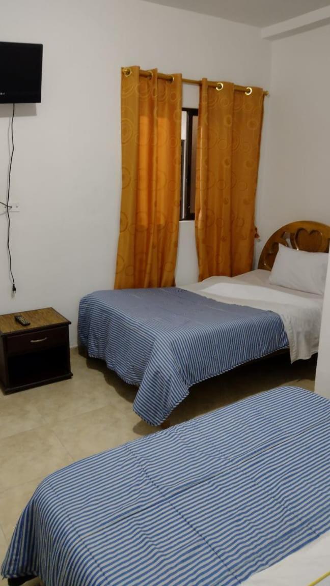 Hotel Del Parque Velez 外观 照片