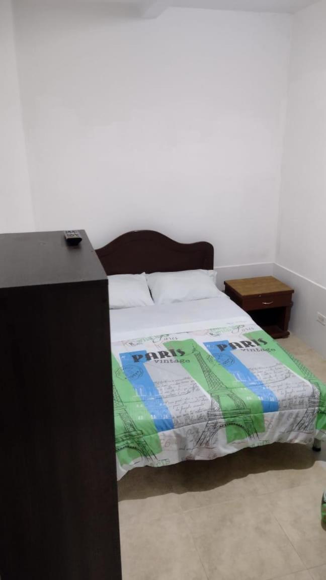 Hotel Del Parque Velez 外观 照片