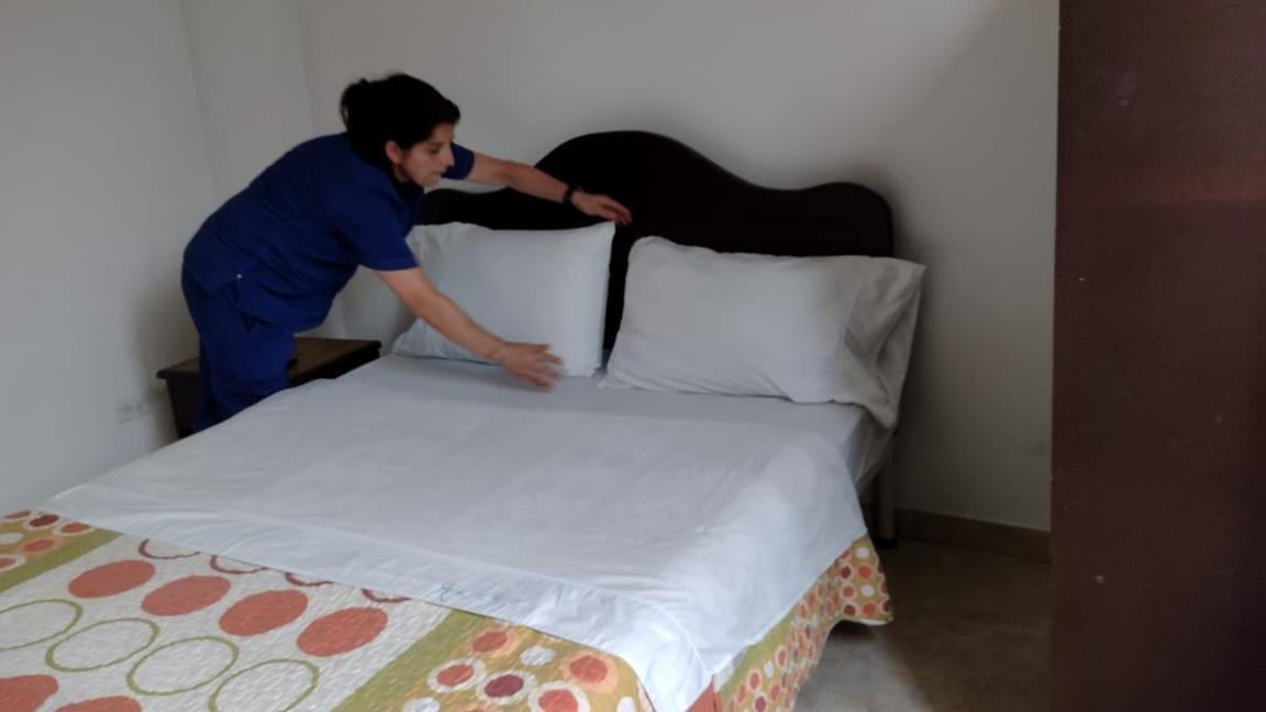 Hotel Del Parque Velez 外观 照片