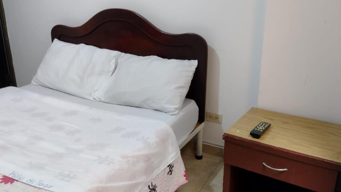 Hotel Del Parque Velez 外观 照片